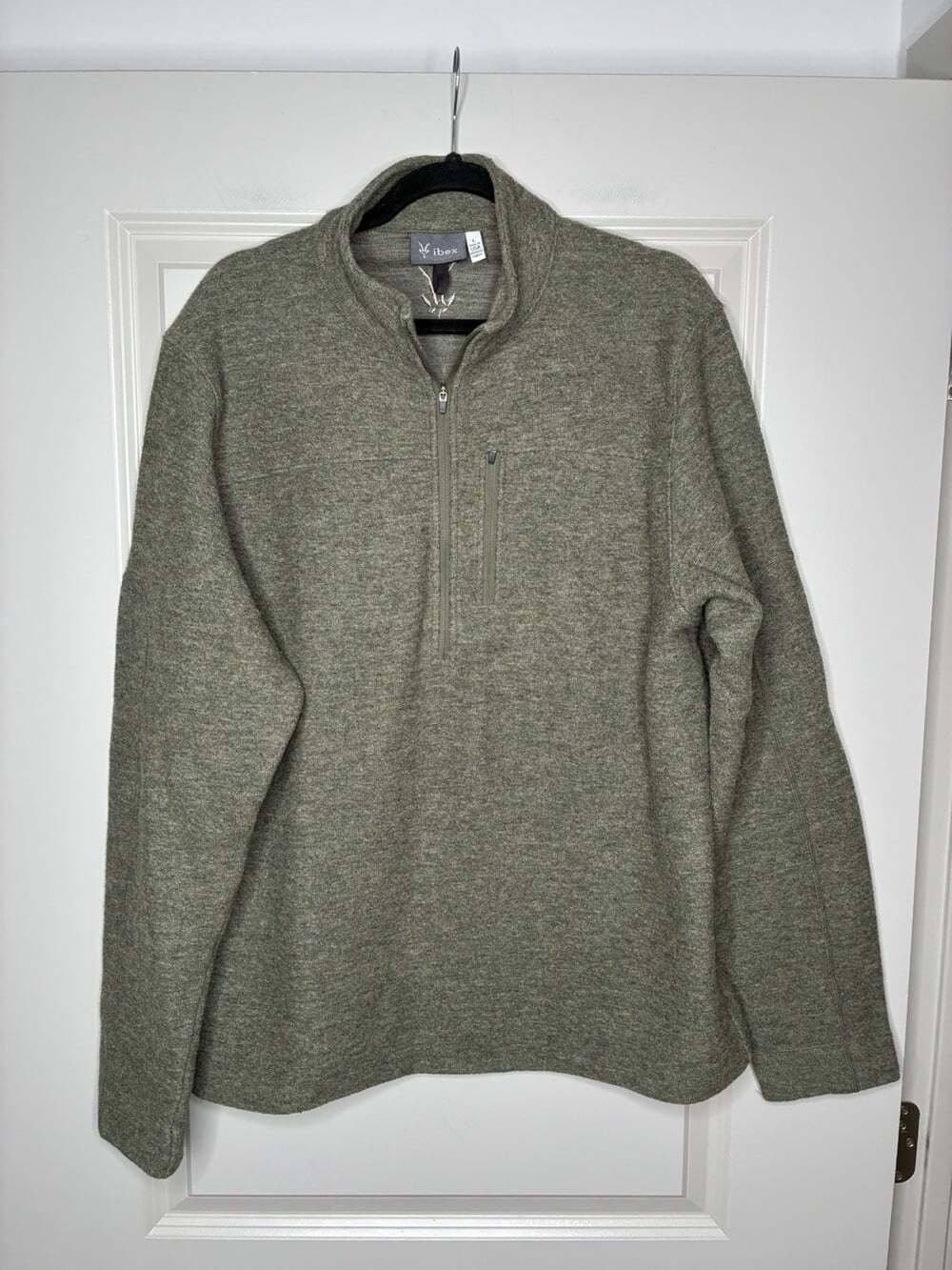 Ibex Merino Wool 1/4 Zip Sweatshirt in Green Men's Size Large